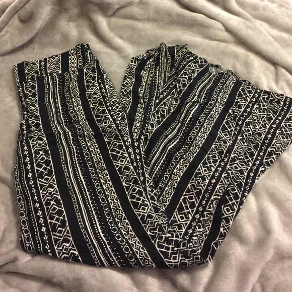Black And White Tribal Flare palazzo Pants