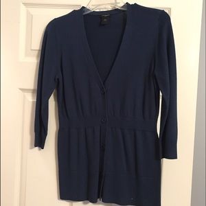 Ann Taylor cardigan Navy sweater size medium.