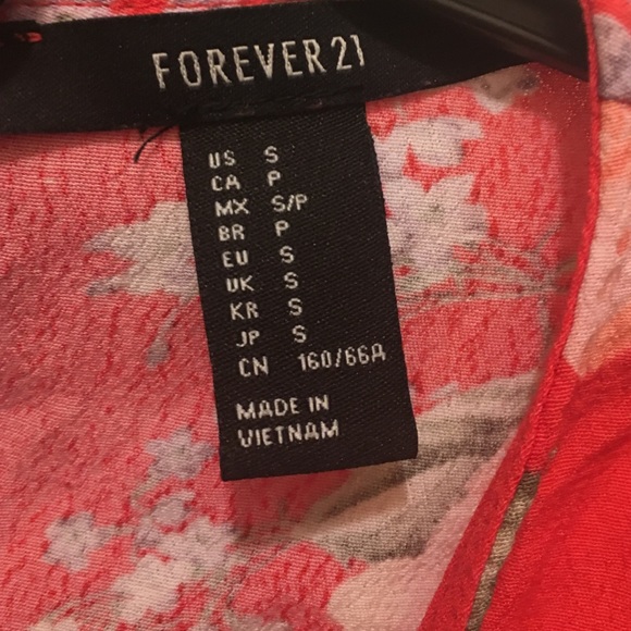 Floral romper! - Picture 3 of 3