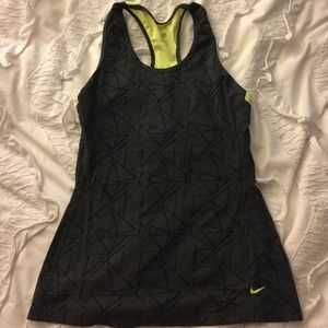 Athletic tank top