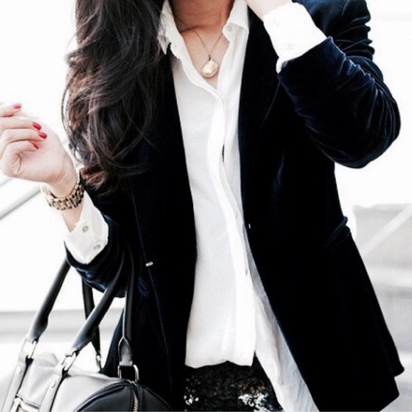 🆕 | J.Crew Velvet Statement Blazet