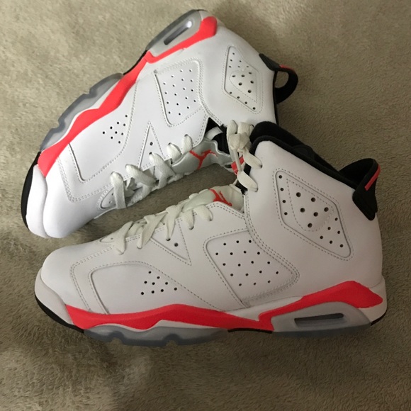 ** SOLD ** Jordan 6 Retro infrared - Picture 2 of 8
