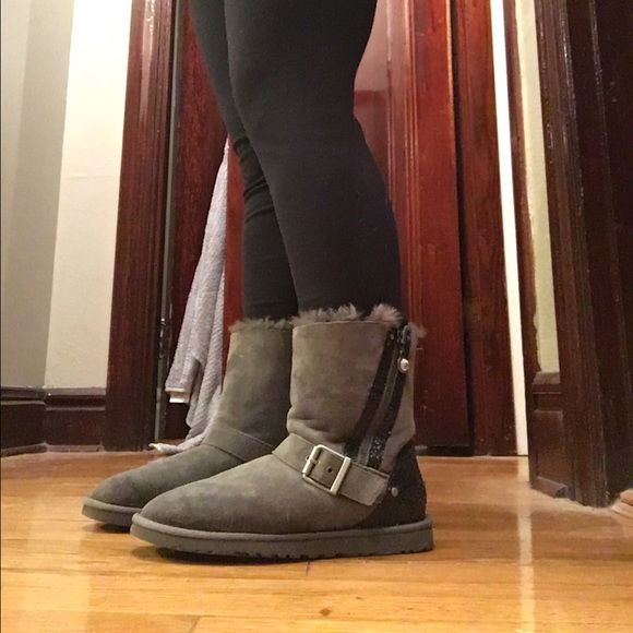 Gray / black sparkly Uggs