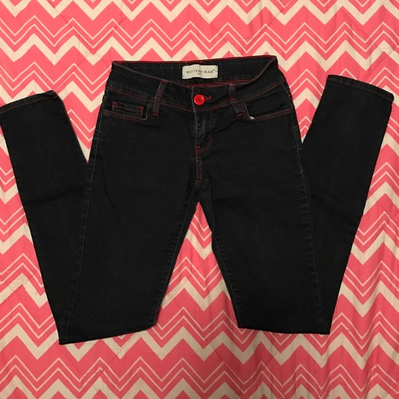 Bui-Yah-Kah Jeans !!