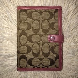 Pink & Brown Coach clutch w/pen