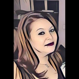 Meet your Posher, Adrianna