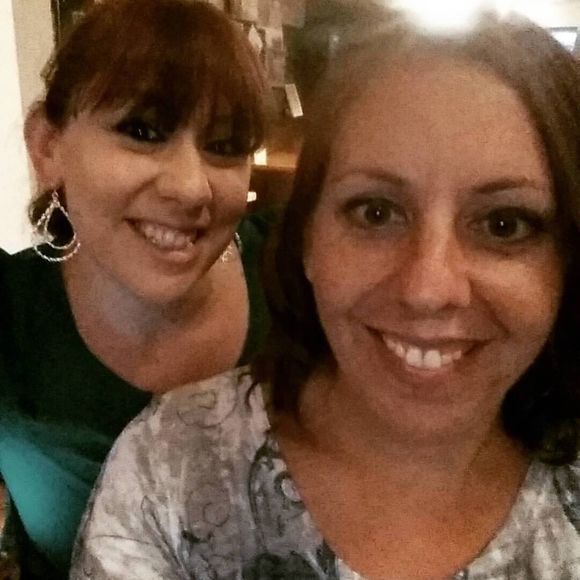 Meet your Posher, Traci - Picture 1 of 1