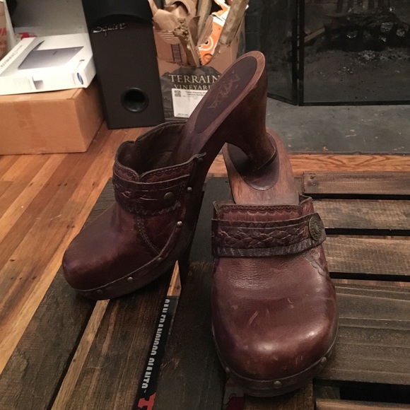 MIA clogs - Picture 4 of 4