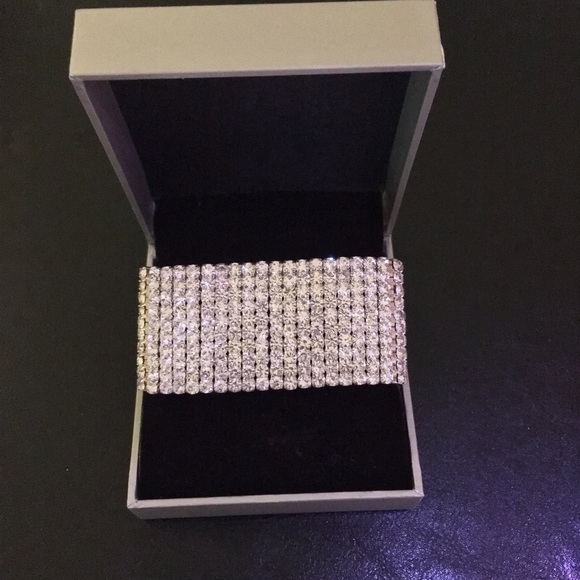 Crystal bracelet