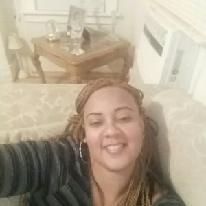 Meet your Posher, Nina