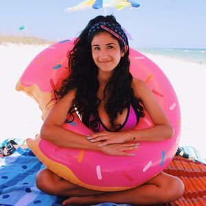 Meet your Posher, Marissa