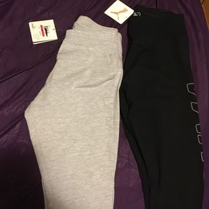 Puma athletic stretch pants