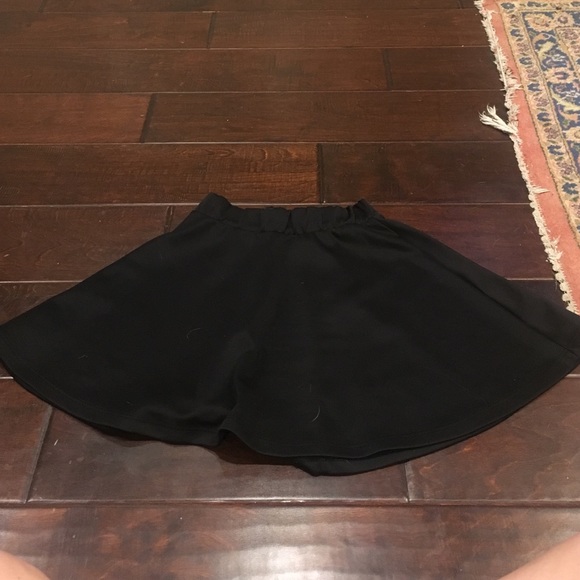 Black skater skirt//very cute over shirts!!