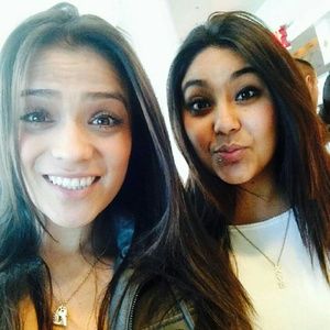 Meet your Posher, Saira