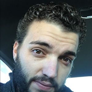 Meet your Posher, Christopher