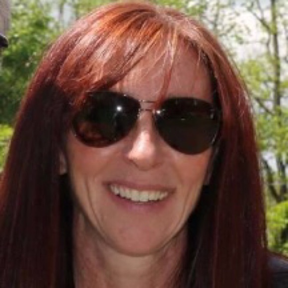 Meet your Posher, Kristin - Picture 1 of 1