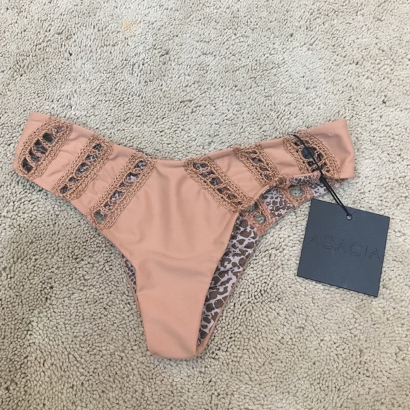 ACACIA Cloudbreak Bottom in Topless