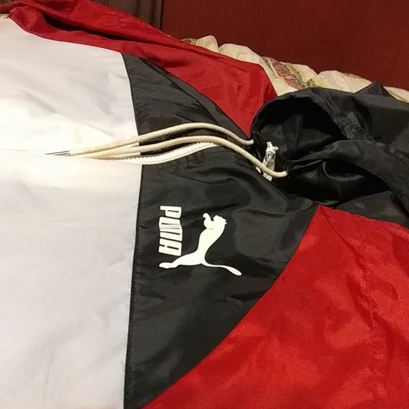 Puma Windbreaker - Picture 2 of 2