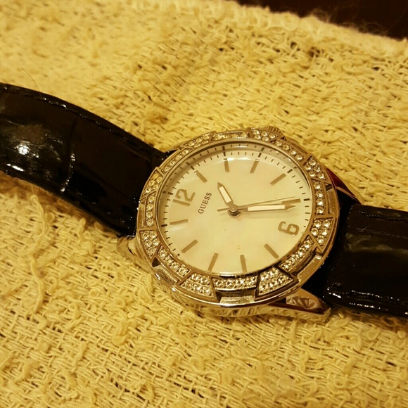 Women's guess watch pre owned