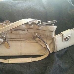 Coach Ivory Pebbled Leather Shopper & Wallet