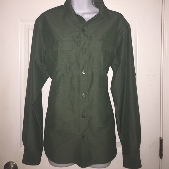 Columbia sports wear Omni-wick