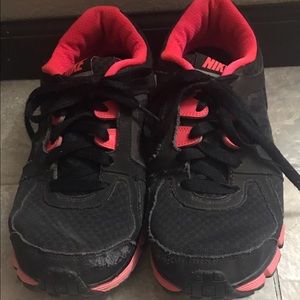 Nike Women's Shoe Size 8