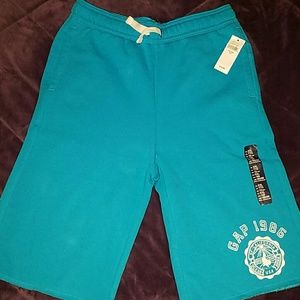 Capri/Shorts NWT never worn