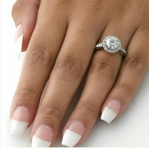 Meet your Posher, Celene