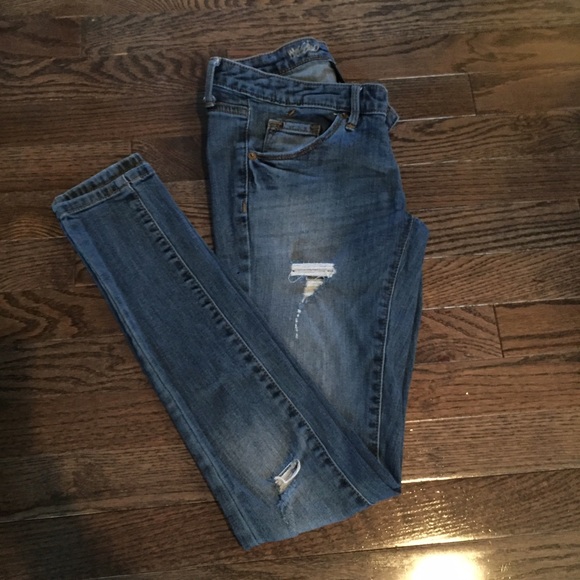 Low Rise Distressed Skinny