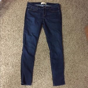 Hollister skinny jeans
