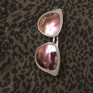 QUAY EVERY LITTLE THING - pink and grey