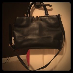 Michael kors shoulder bag/tote