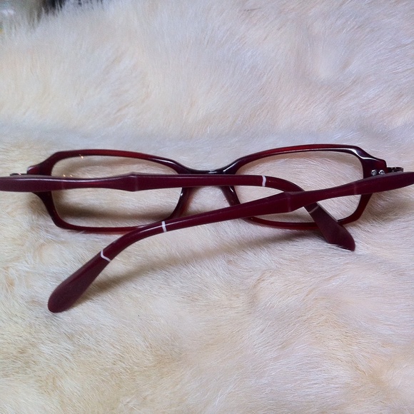 Maroon Glasses Frame by O&X NEW YORK - Picture 3 of 4