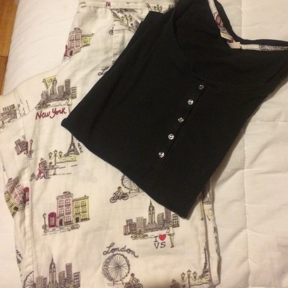 Victoria secret pajama set
