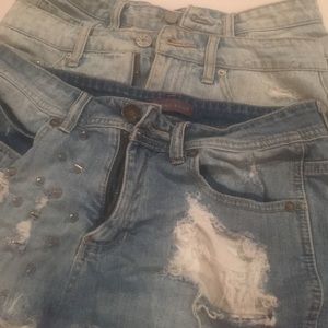 Multiple pairs of high waisted shorts