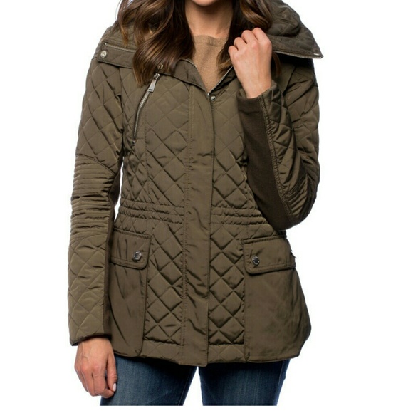 BCBGeneration Jackets & Blazers - 🌟🌟2 x HP🌟🌟BCBGeneration swan collar coat