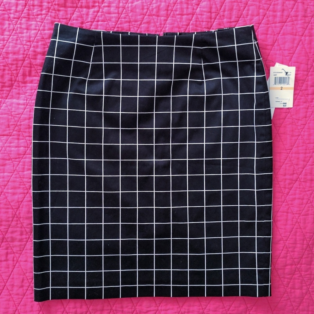 NWT Black Windowpane Pencil Skirt