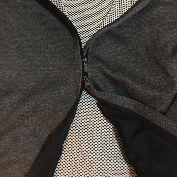 Nike athletic jacket! EUC - Picture 4 of 4