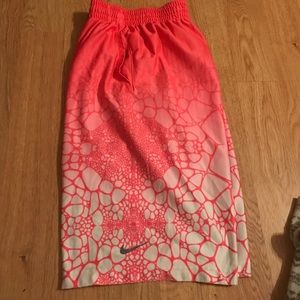 Men Nike lebron pink shorts