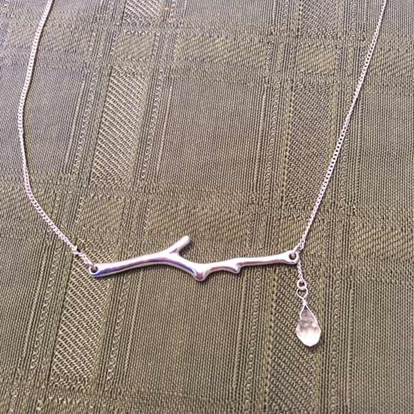 Chloe + Isabel necklace