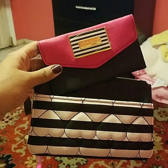 New Betsey Johnson wristlet