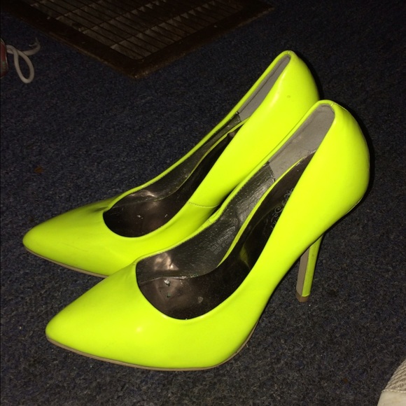 Lime Green  leather stiletto pumps
