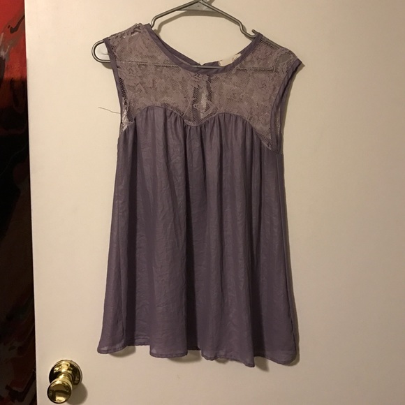 Lavender Blouse - Picture 1 of 1