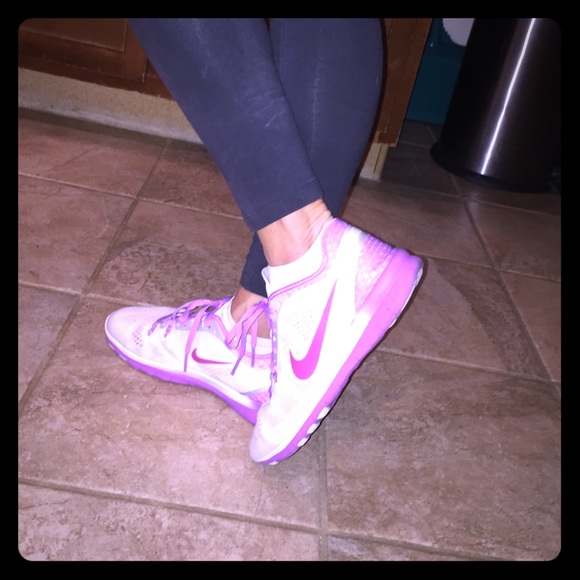White and purple Nike free run 5.0