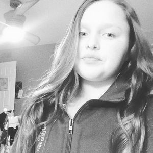 Meet your Posher, Brie