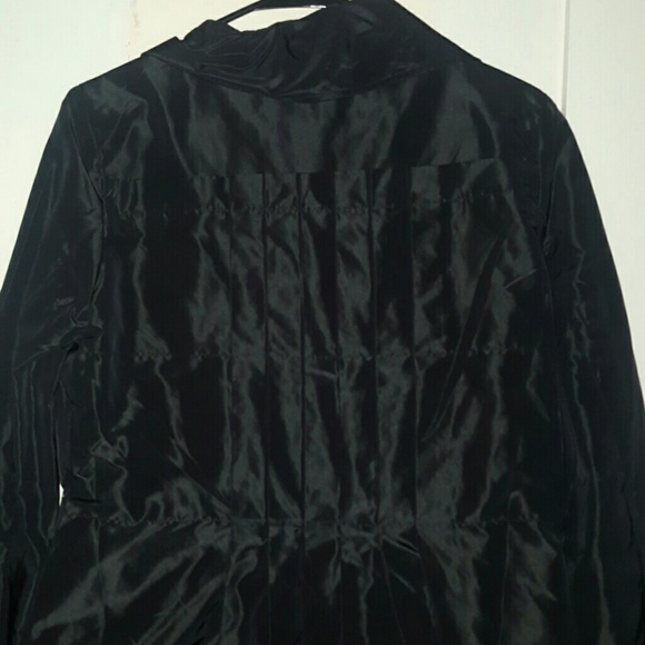 Jacket - Picture 3 of 4