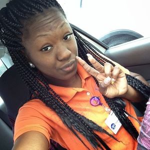 Meet your Posher, Sariah