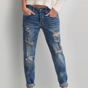 American eagle distressed boyfriend jeans