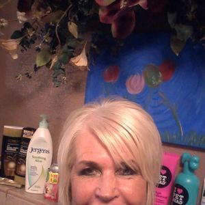 Meet your Posher, Rose