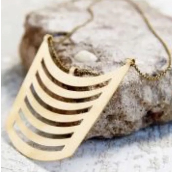 New Free People Bib Necklace Gold - Picture 2 of 2